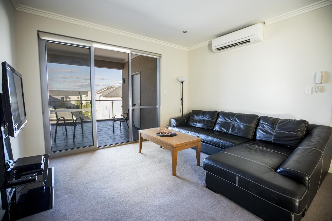 Zappeion Apartments Perth Exterior foto