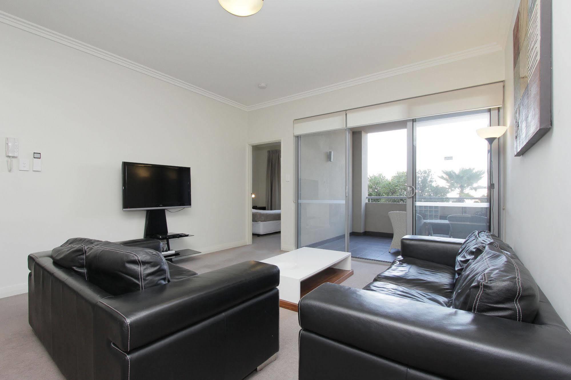 Zappeion Apartments Perth Exterior foto